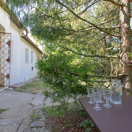 Romanticka Chalupka Na Polosamote Plavecky Peter Exterior foto