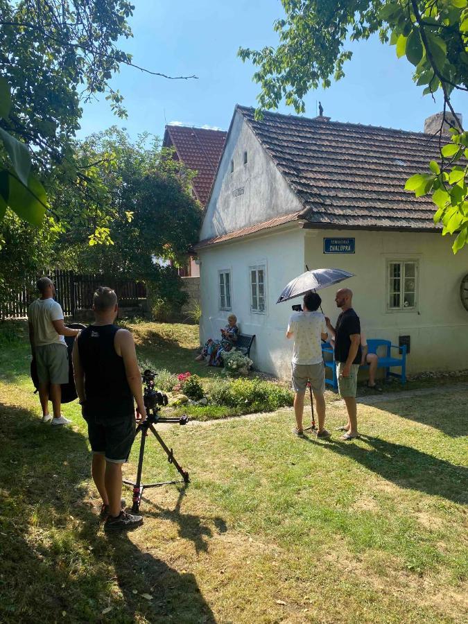 Romanticka Chalupka Na Polosamote Plavecky Peter Exterior foto